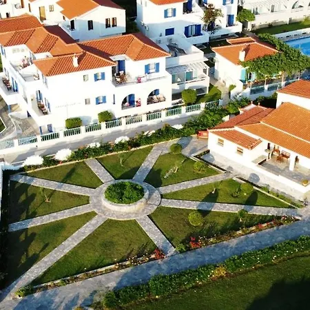 Apartmanhotel Elpiniki 3*
