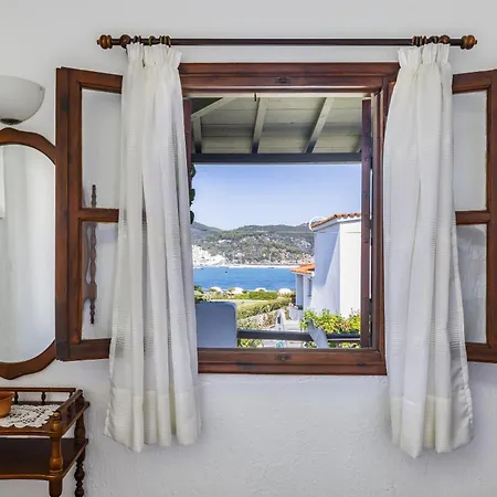 Elpiniki Città di Skopelos