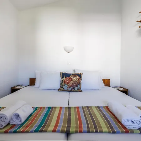Elpiniki Aparthotel