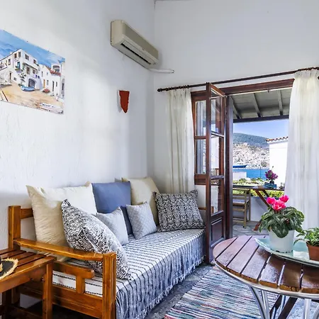 Aparthotel Elpiniki Città di Skopelos