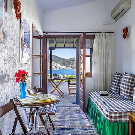 Elpiniki 3* Skopelos