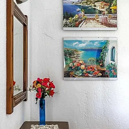 Elpiniki Aparthotel