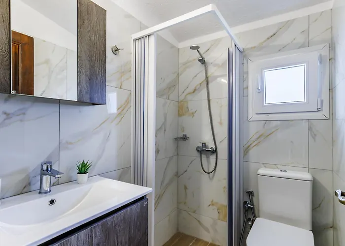 Elpiniki Aparthotel Skopelos Town