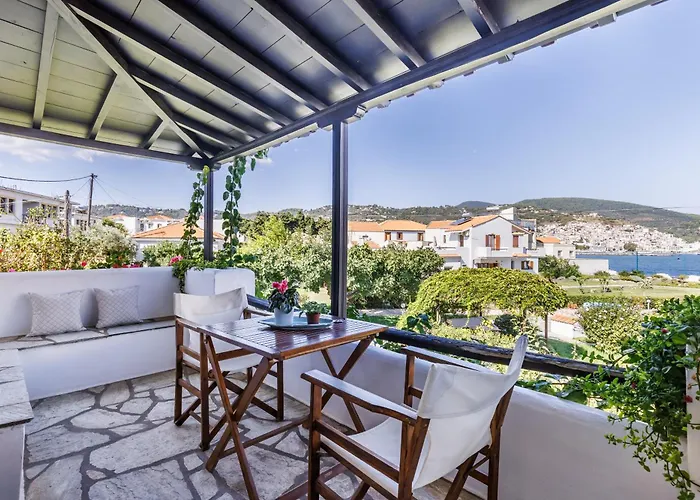 Aparthotel Elpiniki Skopelos Town