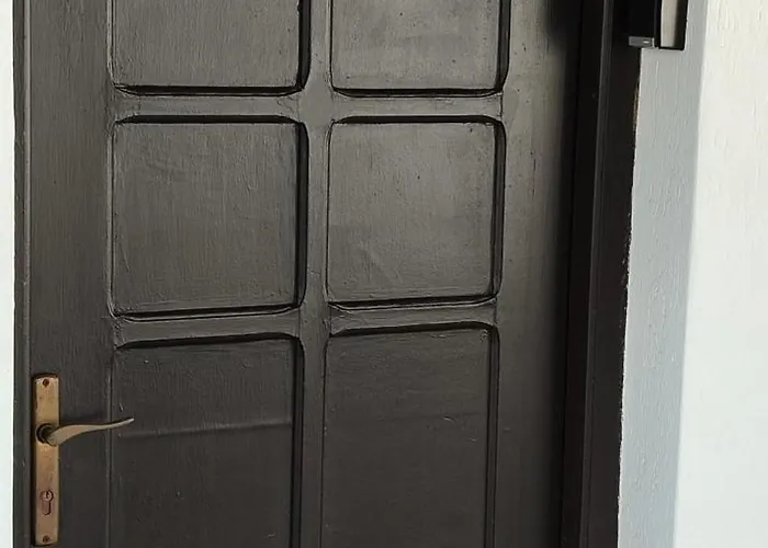 Elpiniki Aparthotel 3*